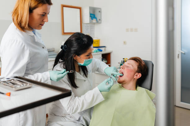Best Emergency Dental Care for Broken or Chipped Teeth in Montpelier, OH
